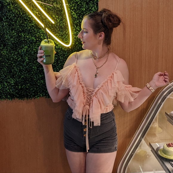 ruffle lace up top - Picture 2 of 8